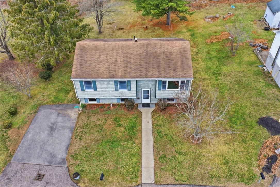 7 Brookview Court