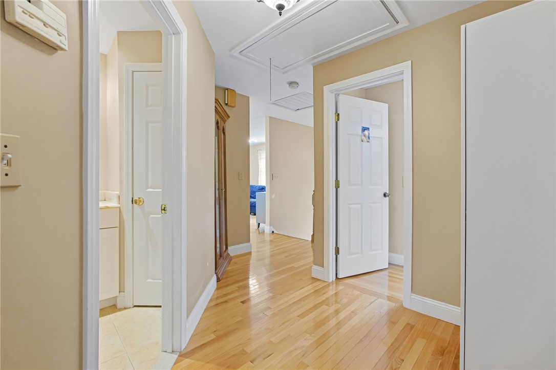 4 Nantucket Avenue