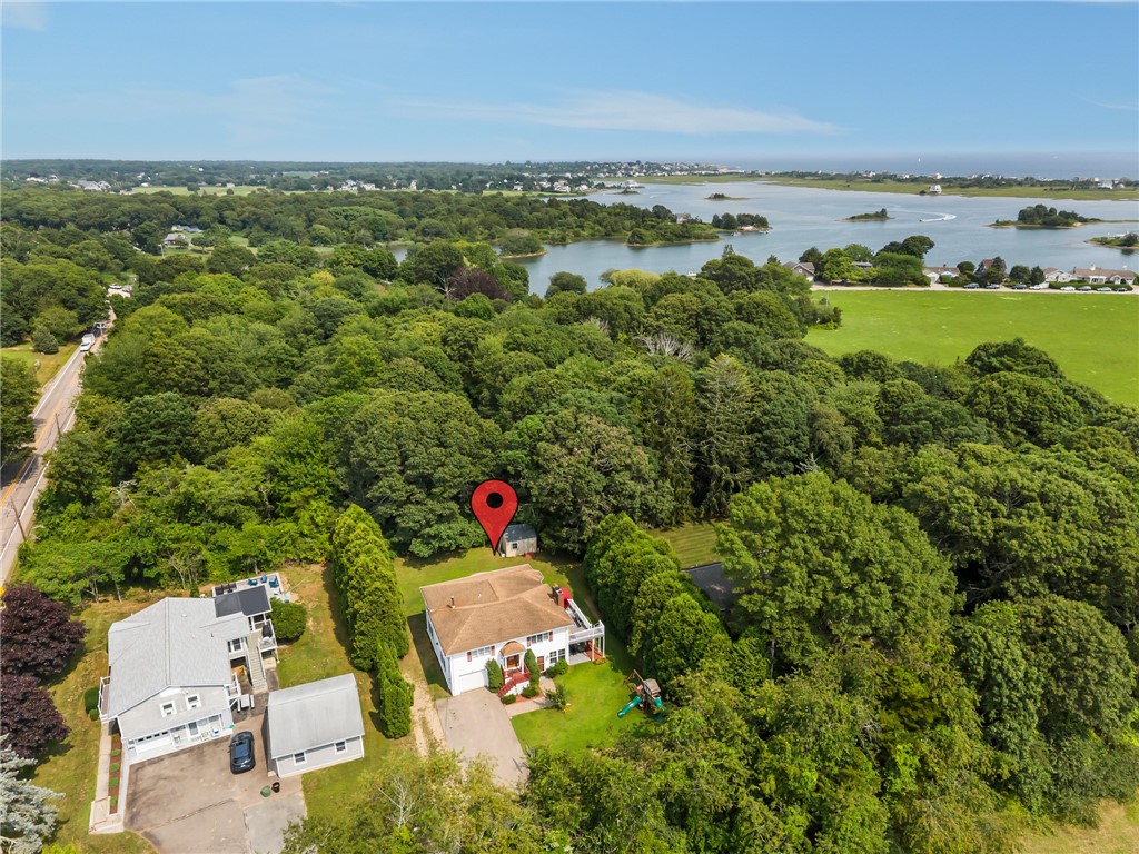 4 Nantucket Avenue