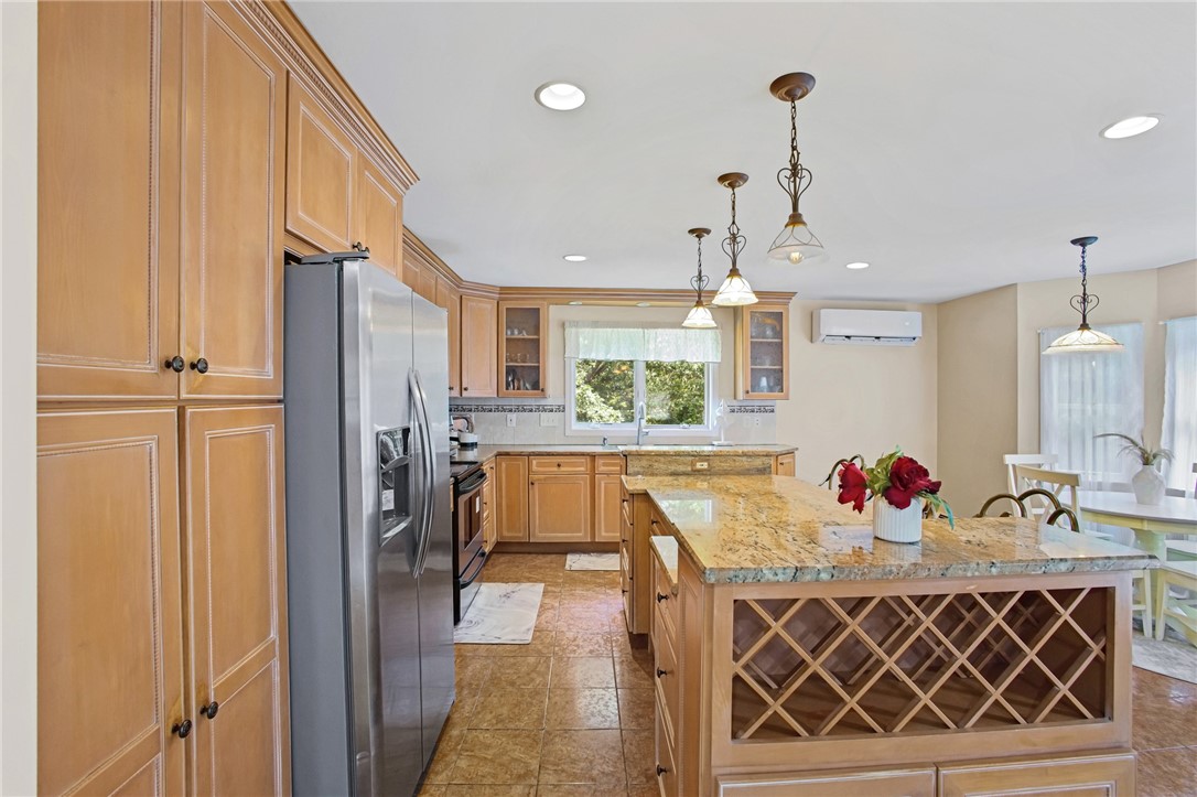 4 Nantucket Avenue