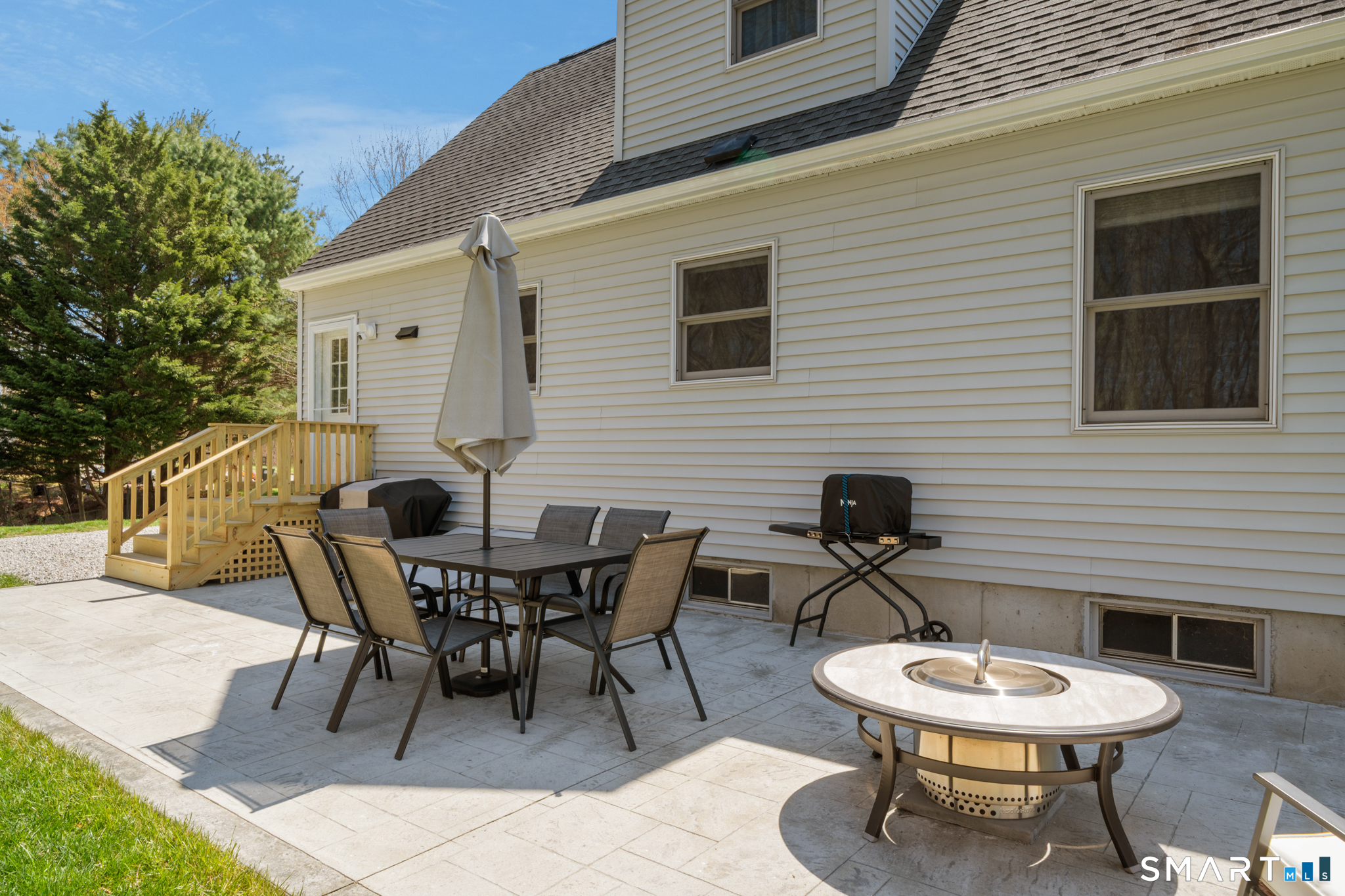 60 Deerfield Ridge Drive