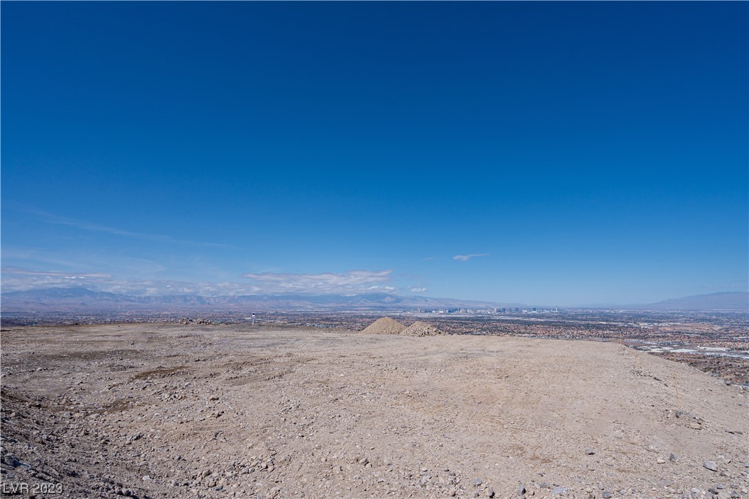 555 Magma Peak Drive