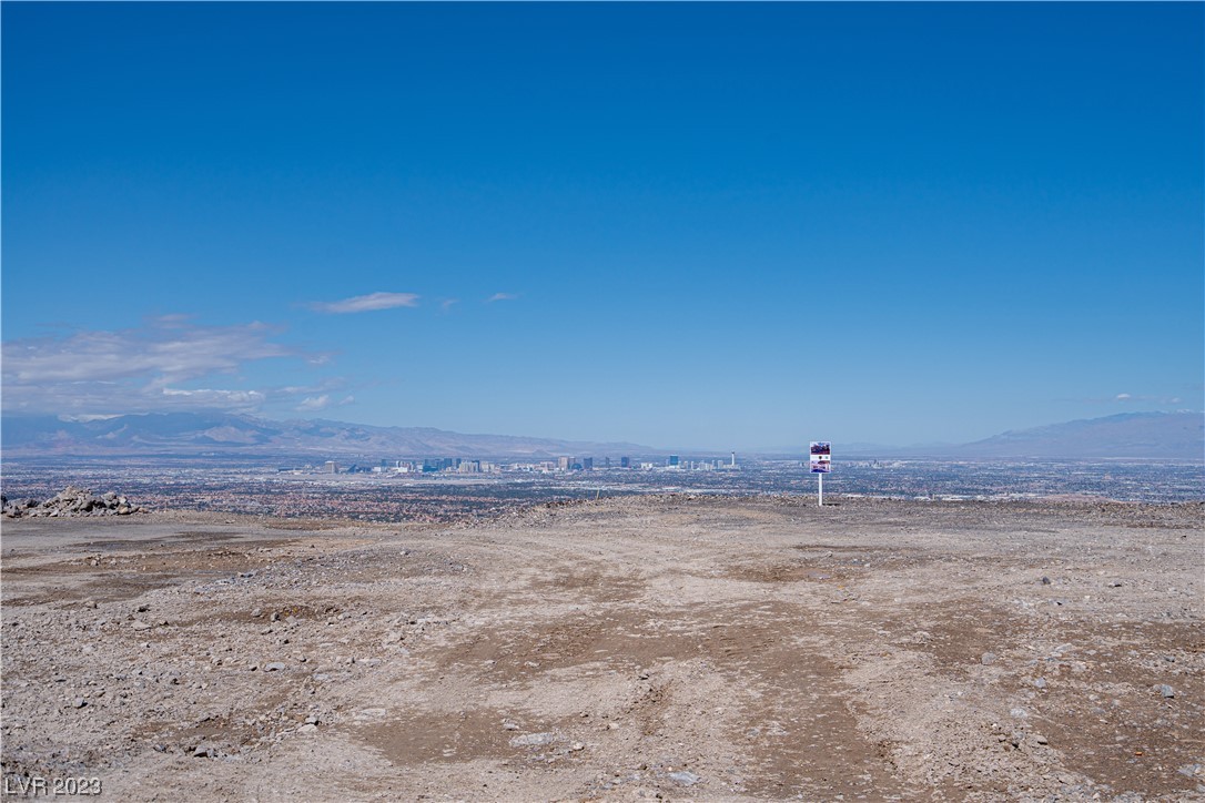 555 Magma Peak Drive