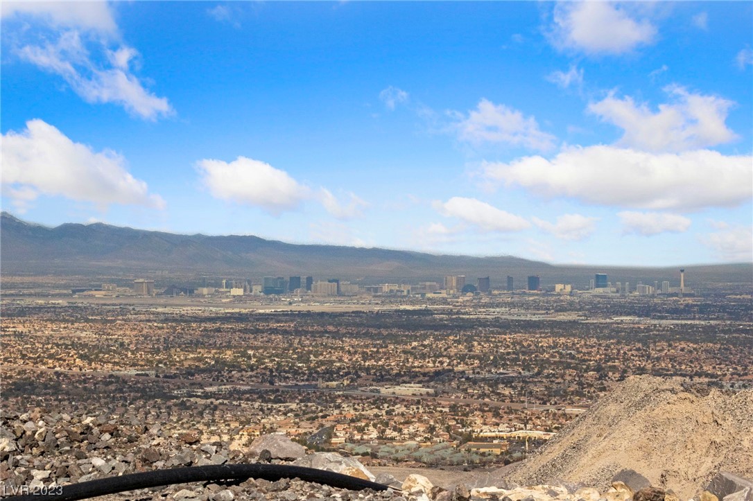 1124 Alpine Ledge Drive