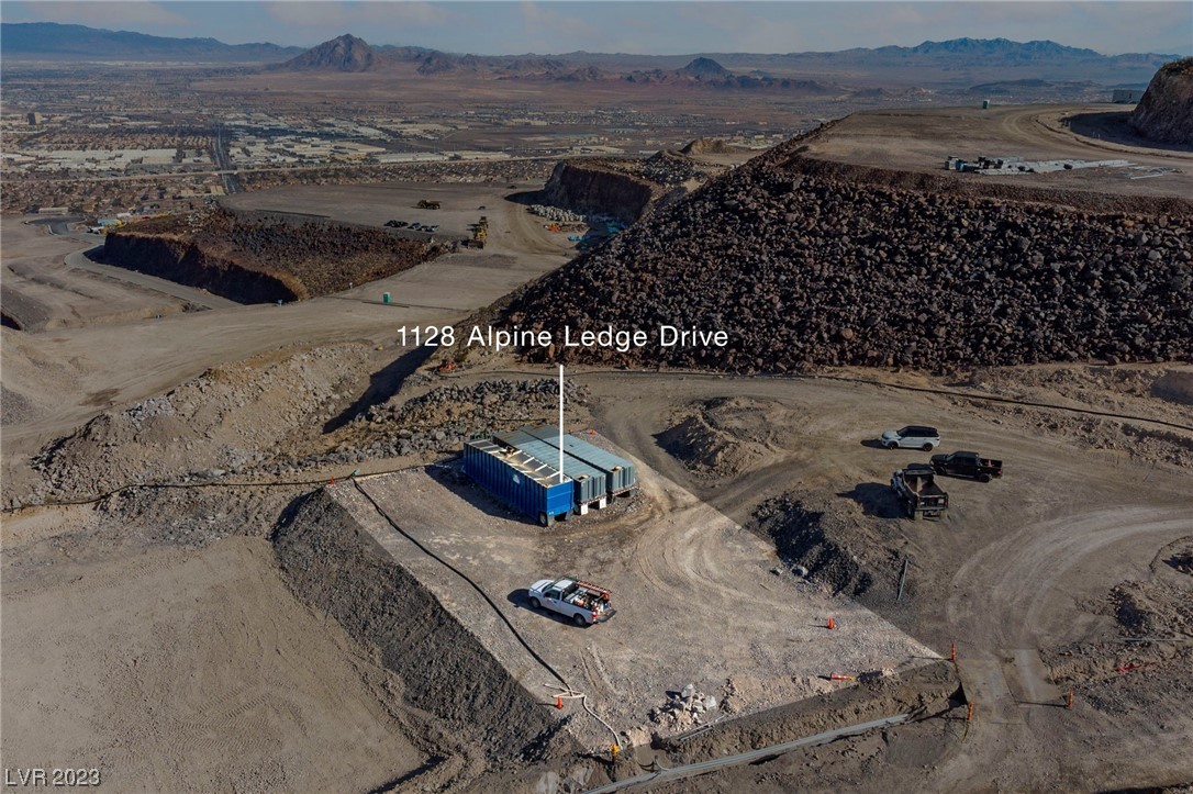 1124 Alpine Ledge Drive