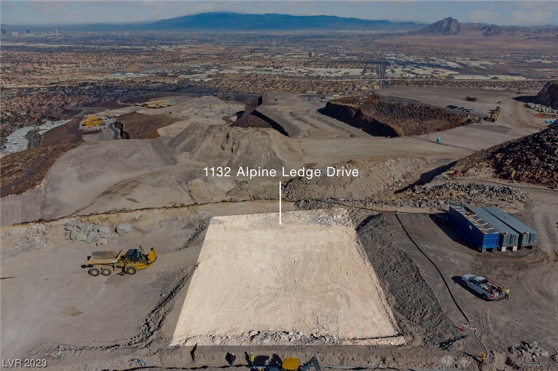 1124 Alpine Ledge Drive