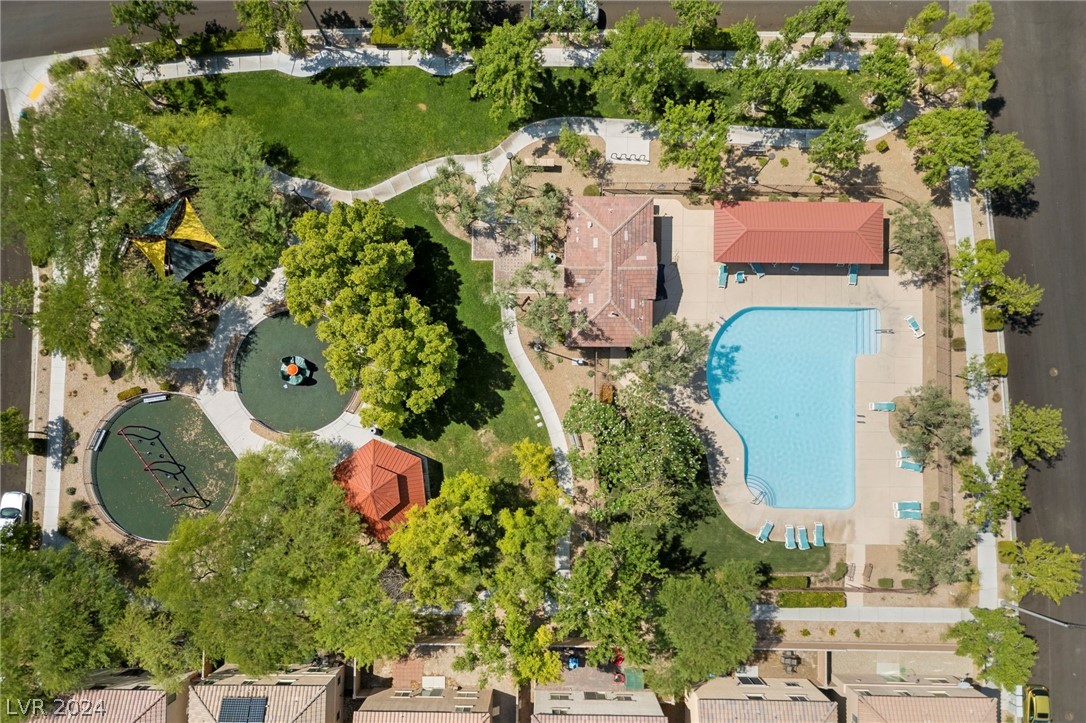 7721 Lively Loom Court