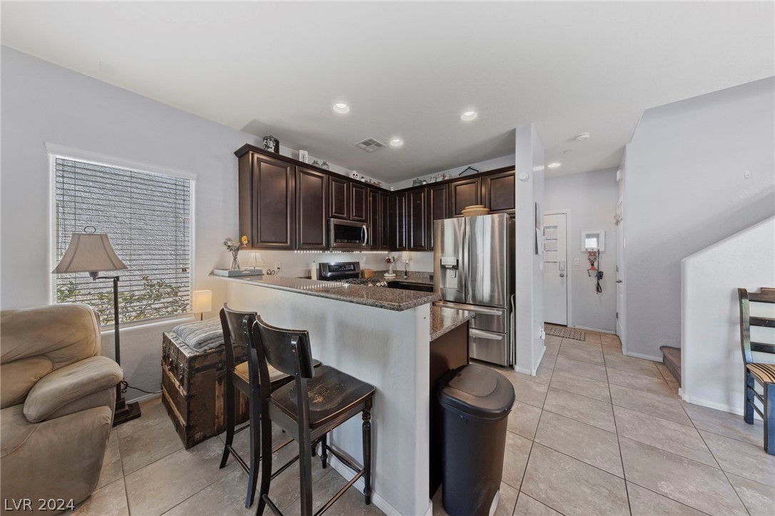 7721 Lively Loom Court