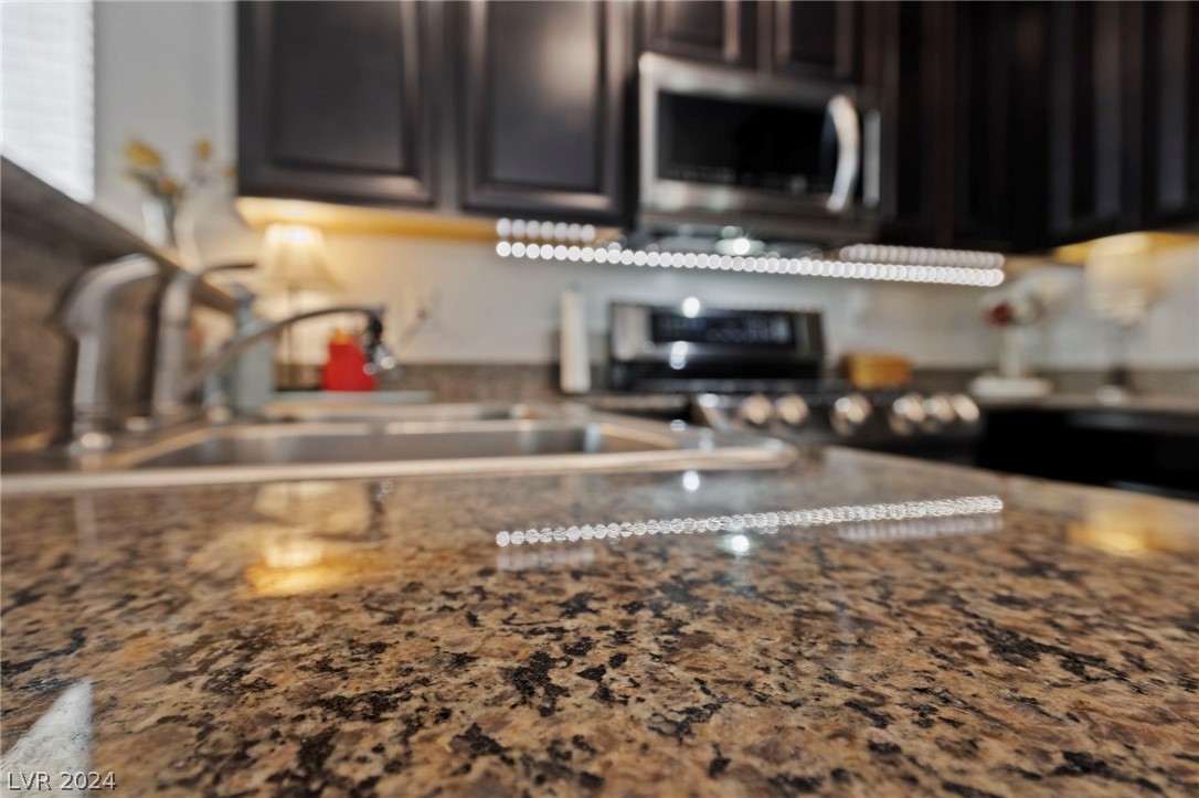 7721 Lively Loom Court