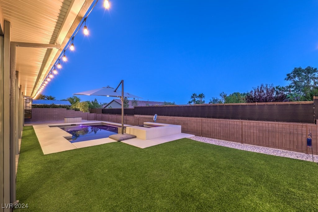 8931 West Hammer Lane