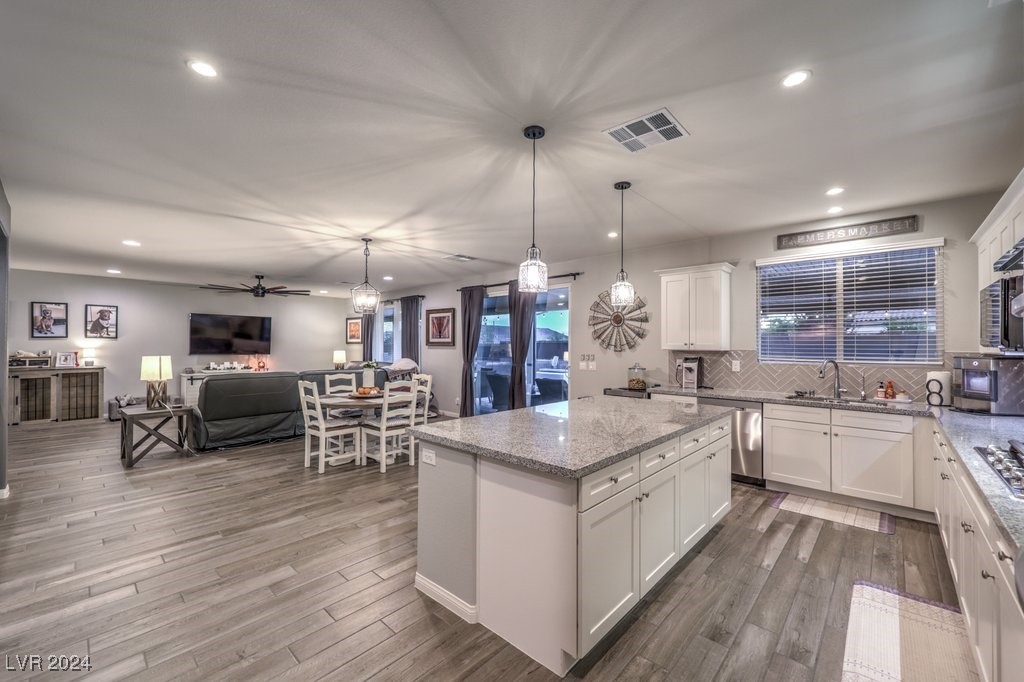 8931 West Hammer Lane