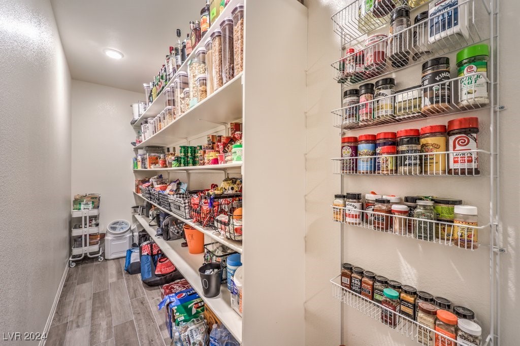 8931 West Hammer Lane