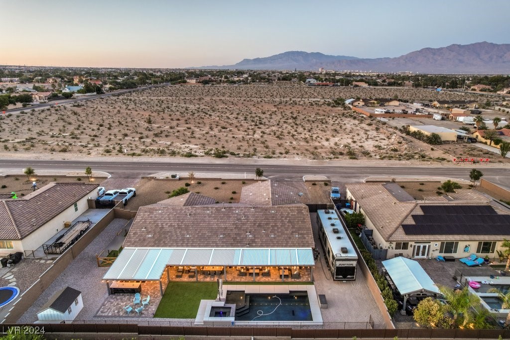 8931 West Hammer Lane