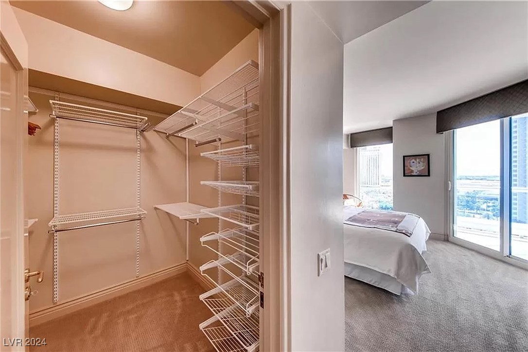 2747 Paradise Road 1205