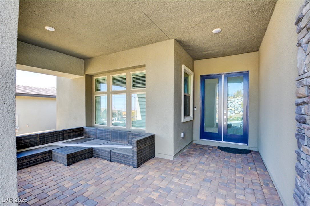 12588 Heritage Heights Drive