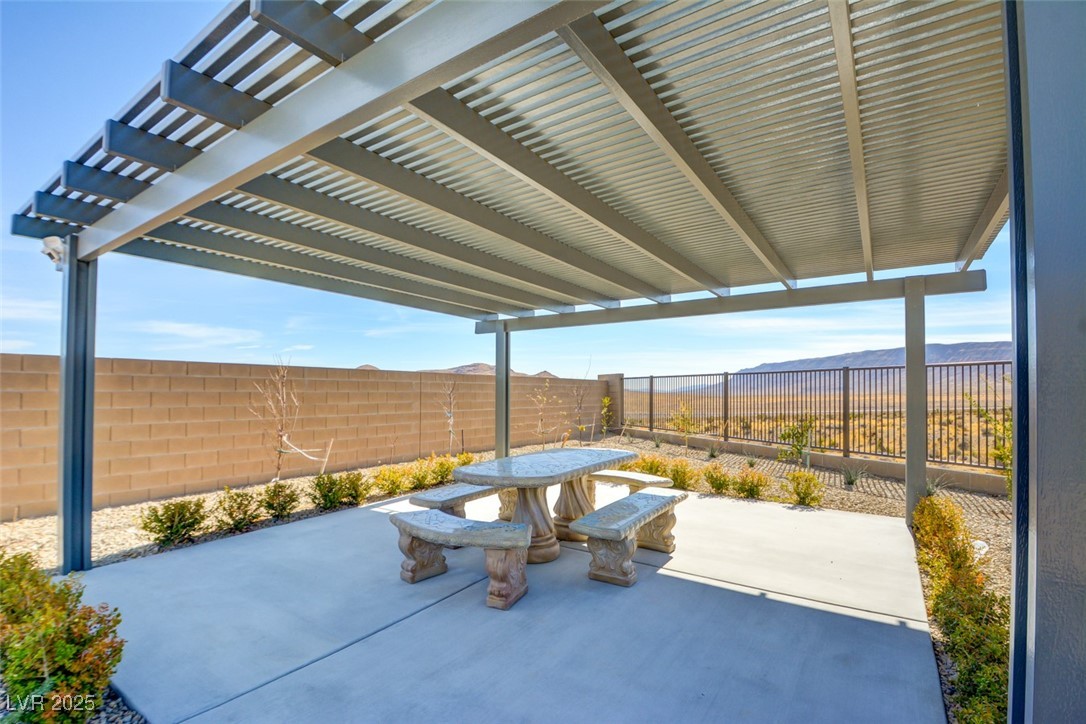 12588 Heritage Heights Drive