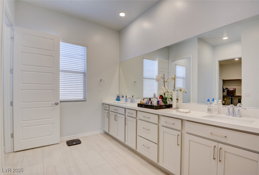 12588 Heritage Heights Drive