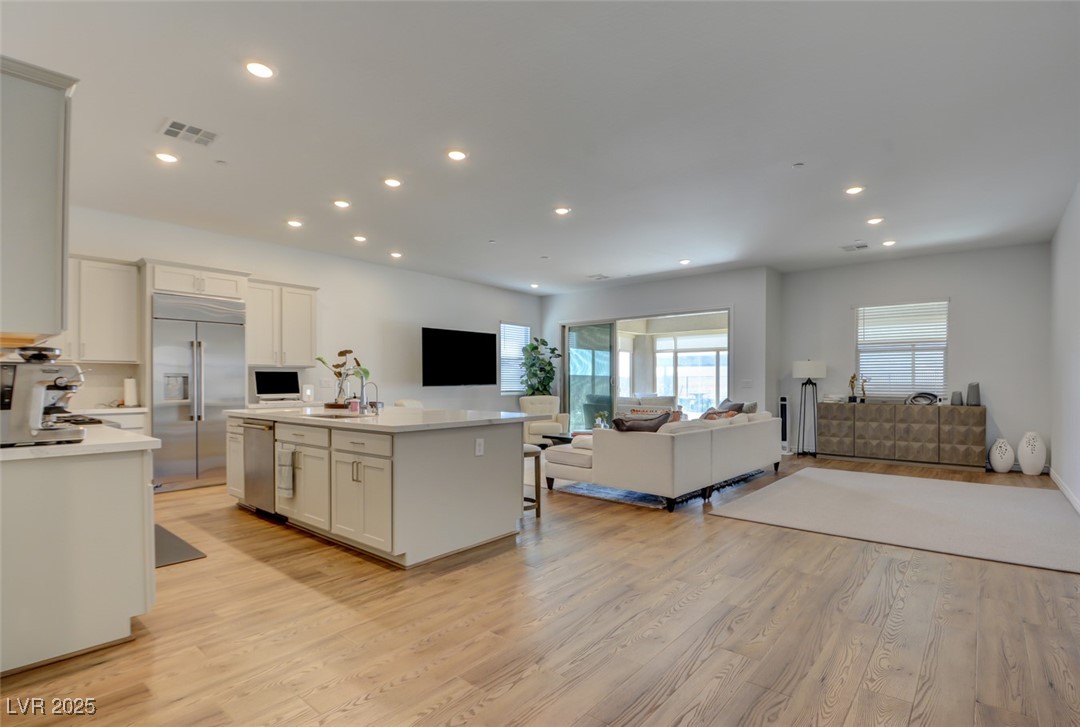 12588 Heritage Heights Drive