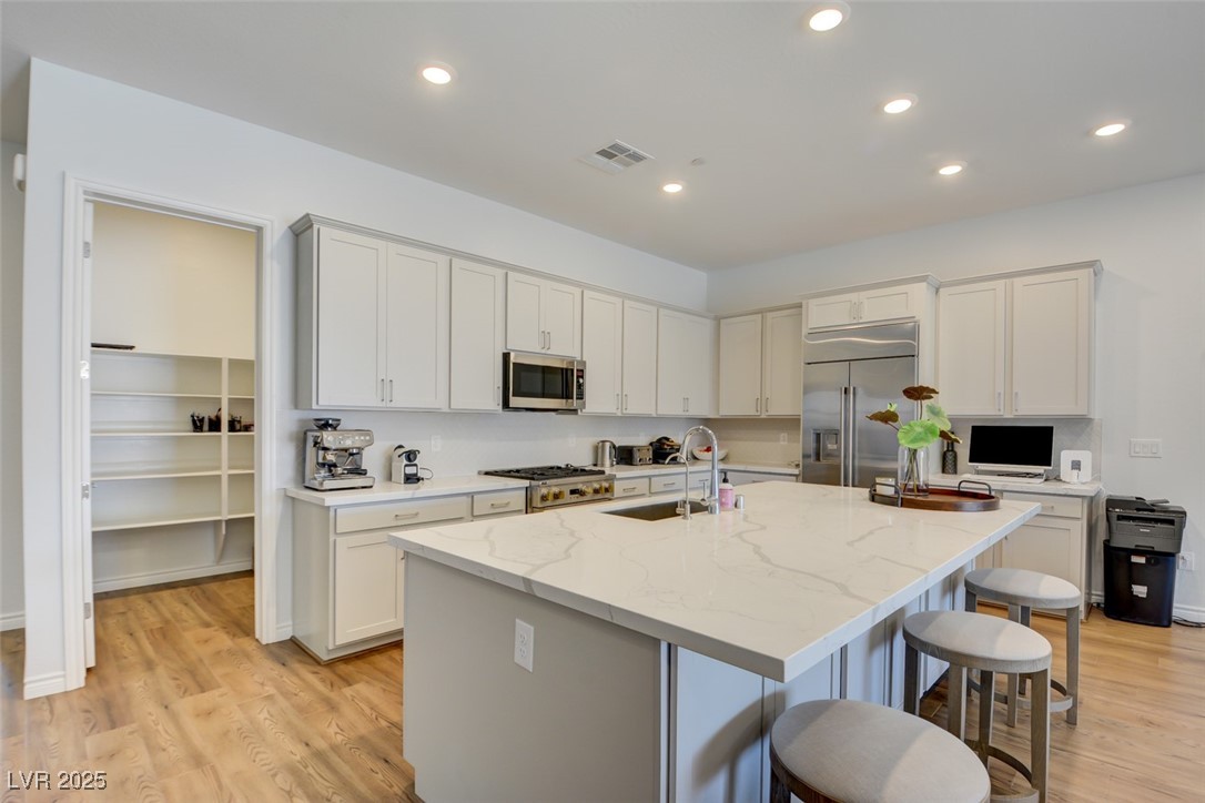 12588 Heritage Heights Drive