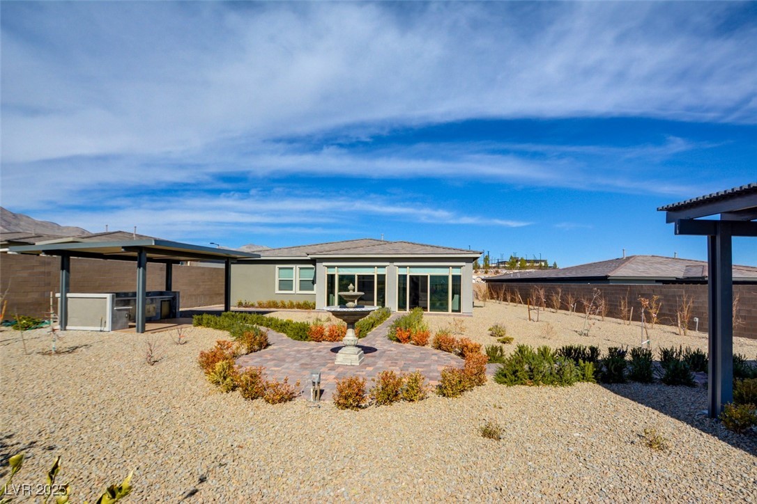 12588 Heritage Heights Drive