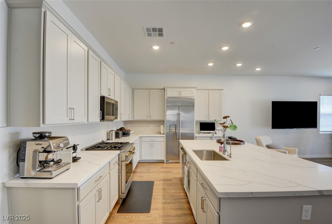 12588 Heritage Heights Drive