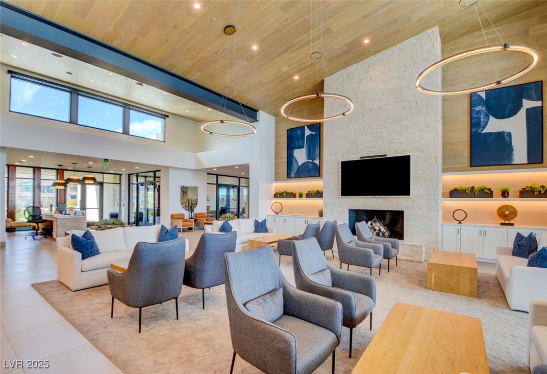 12588 Heritage Heights Drive