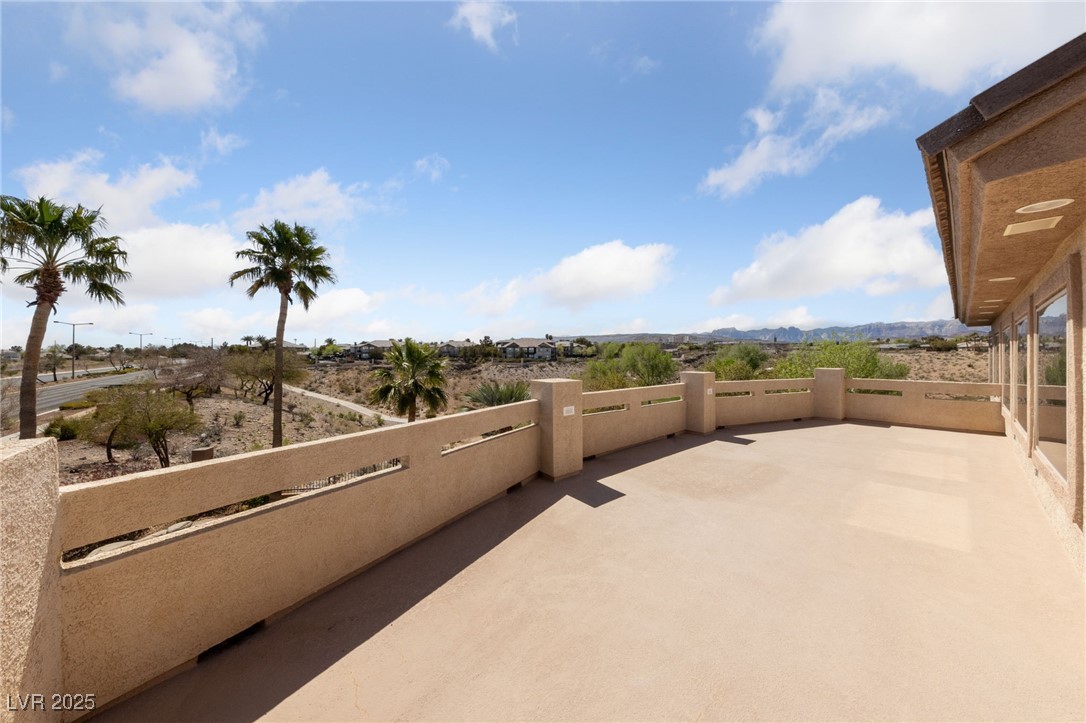 637 Edgebrook Drive