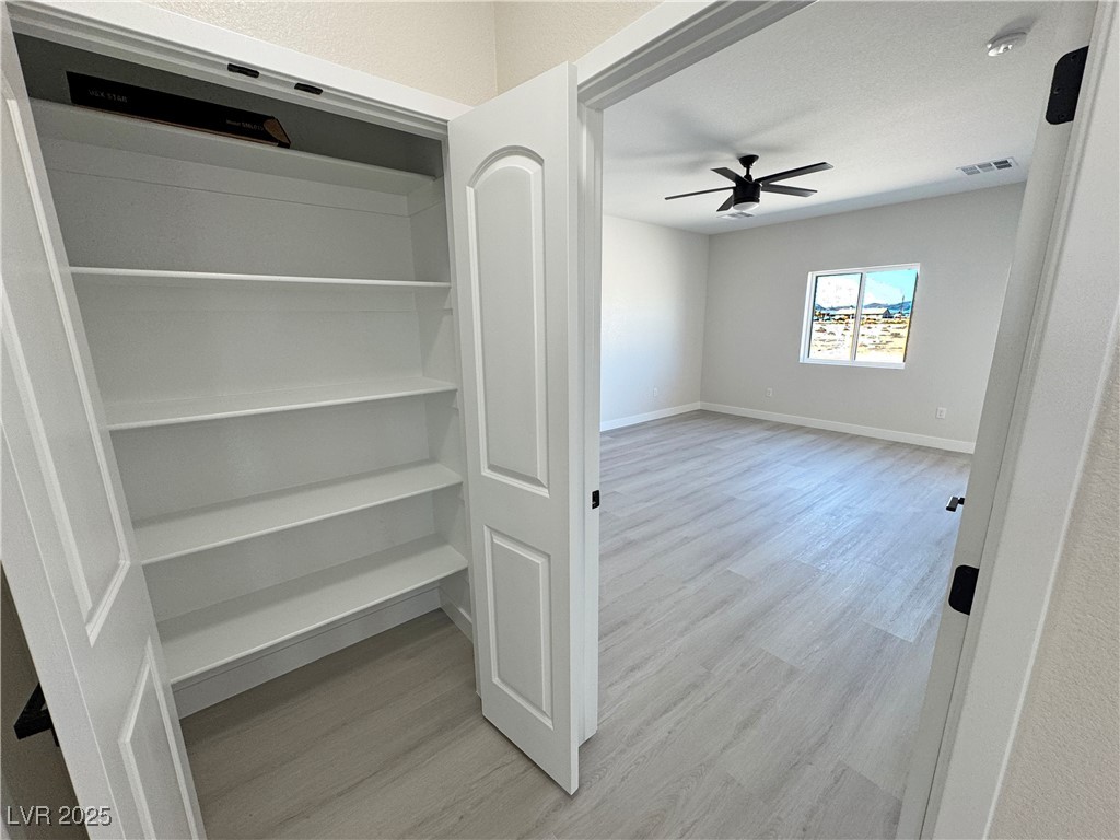 2900 West Jaybird Street