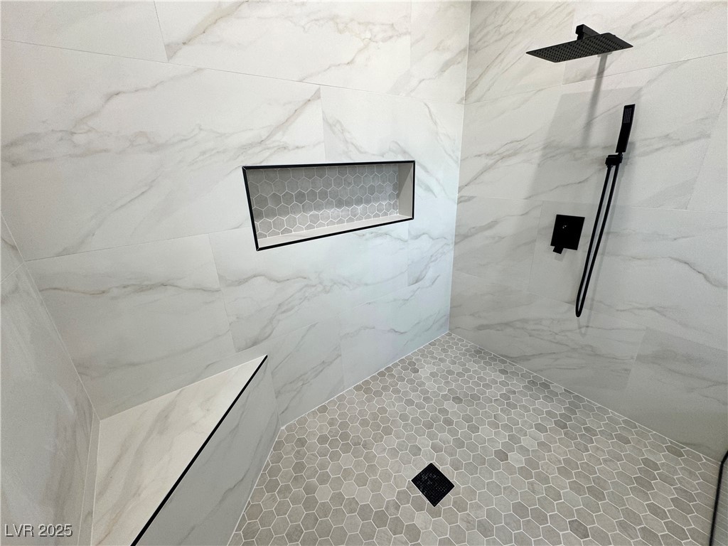 2900 West Jaybird Street