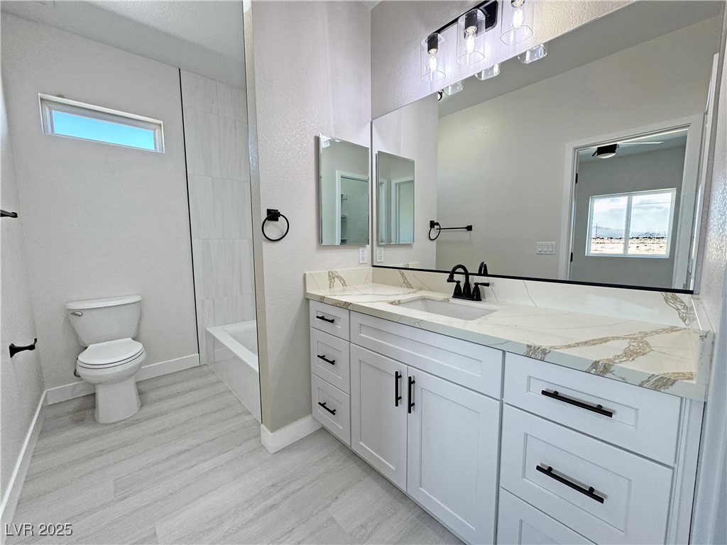 2900 West Jaybird Street