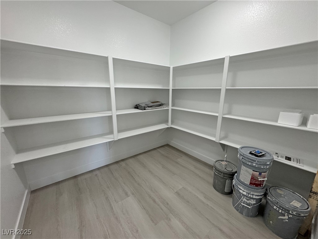 2900 West Jaybird Street