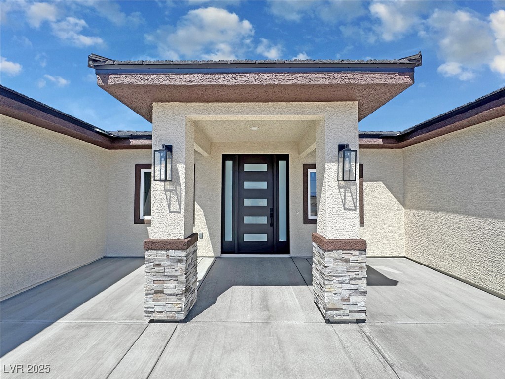 2900 West Jaybird Street