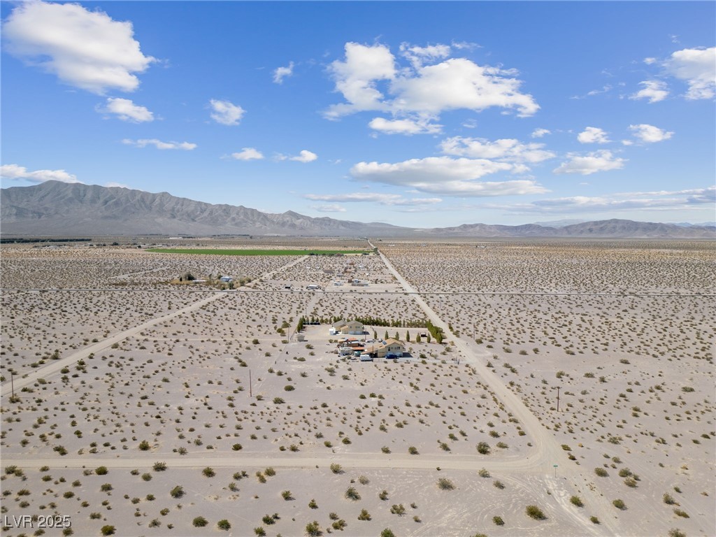 2972 West Old West Road