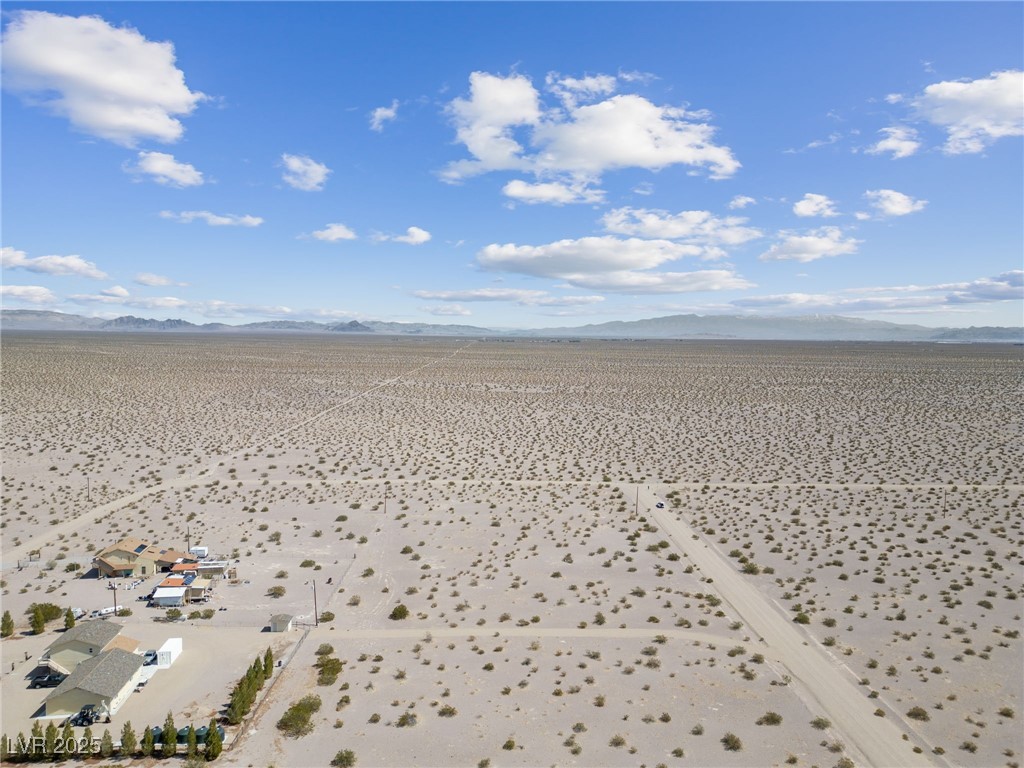 2972 West Old West Road