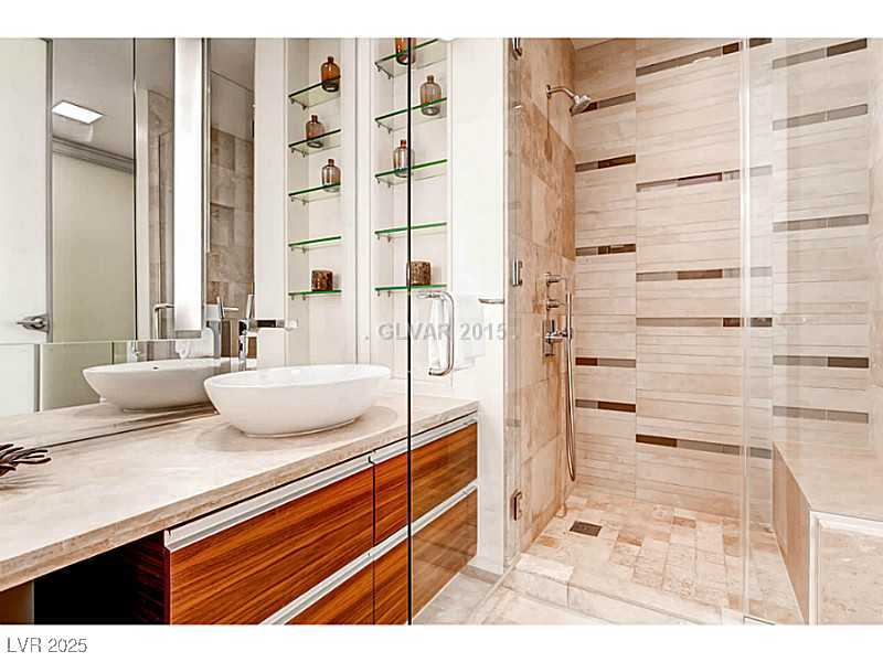 3726 South LAS VEGAS BL Boulevard 3202