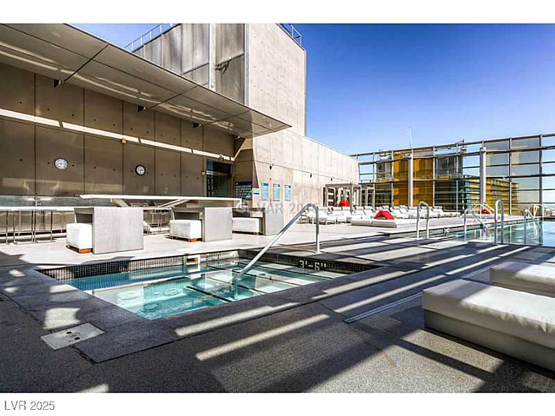 3726 South LAS VEGAS BL Boulevard 3202