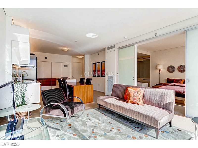 3726 South LAS VEGAS BL Boulevard 3202