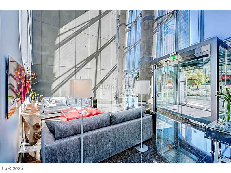 3726 South LAS VEGAS BL Boulevard 3202