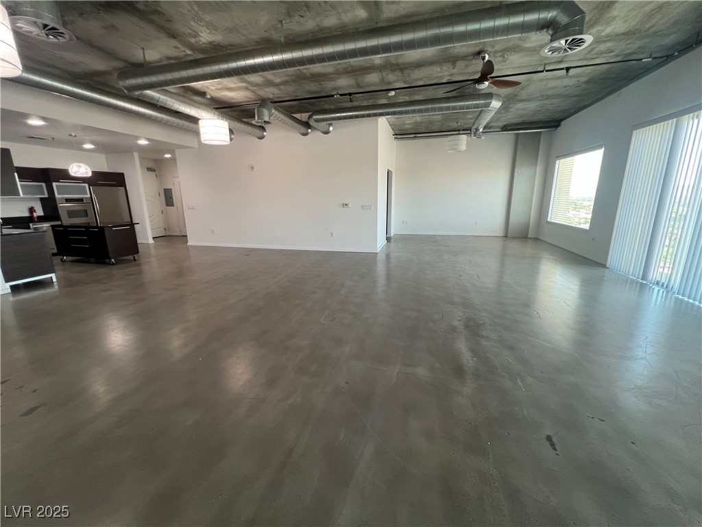 900 South LAS VEGAS BL Boulevard 1210