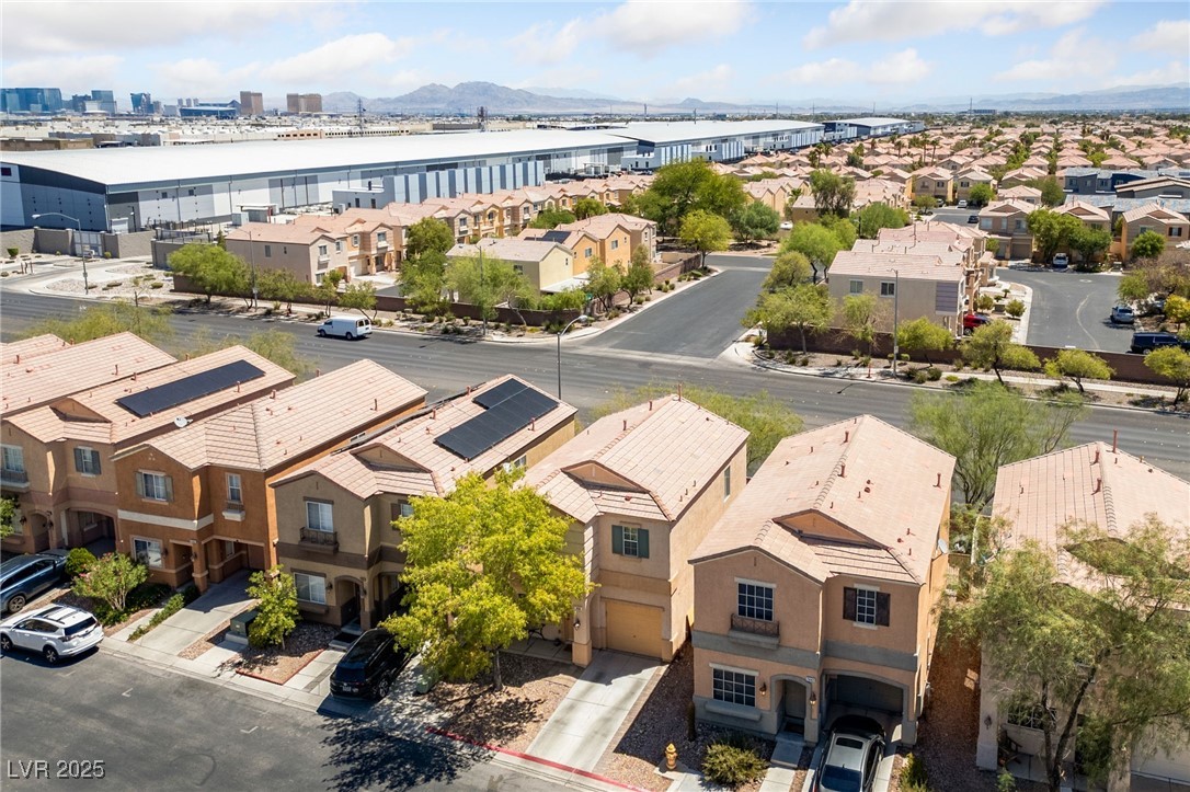 7438 Grizzly Giant Street