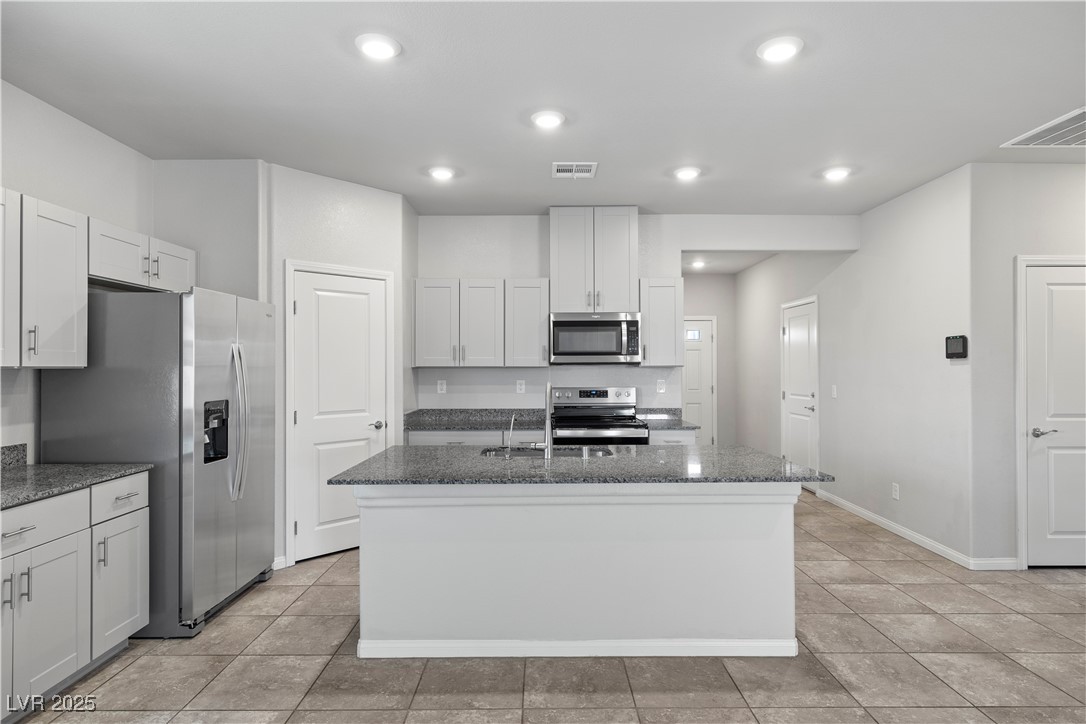 164 East Hawk Avenue