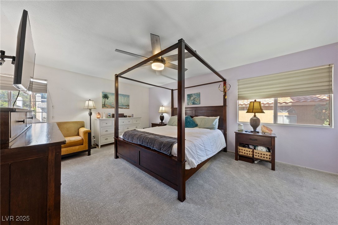 9429 Abalone Way