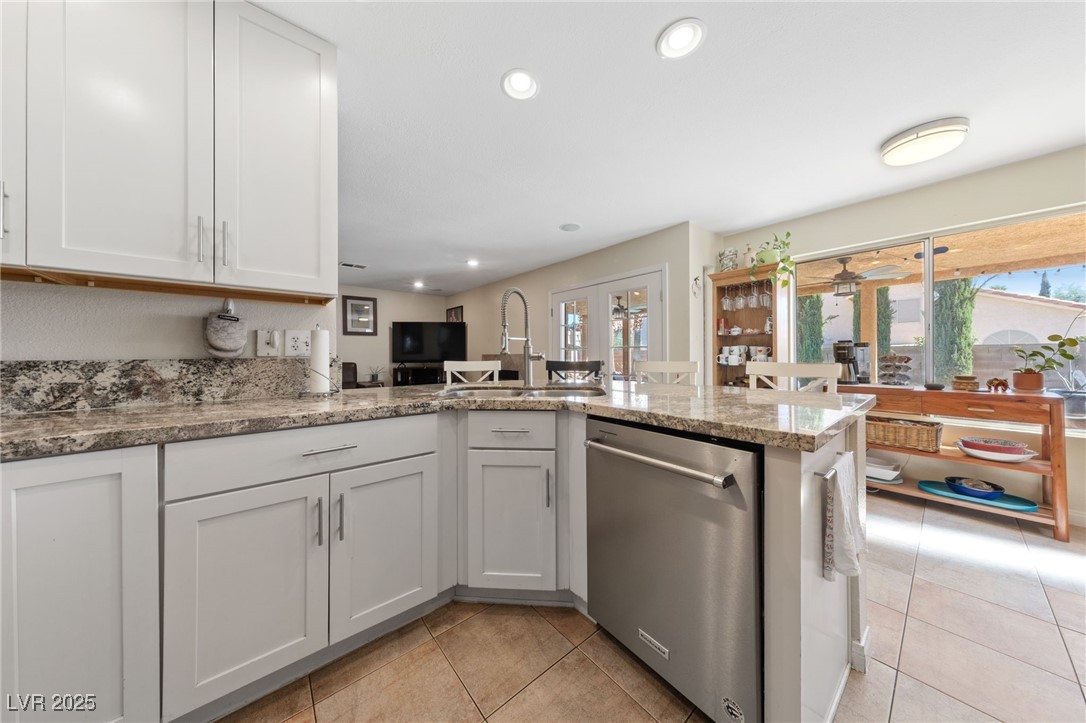 9429 Abalone Way