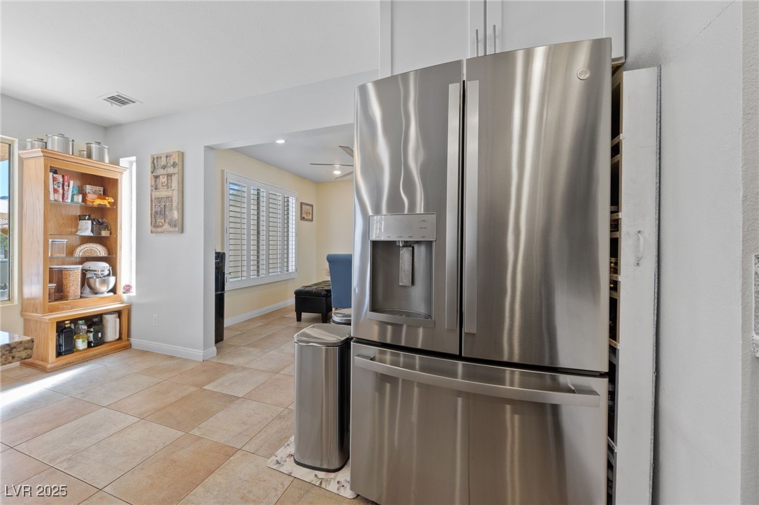 9429 Abalone Way