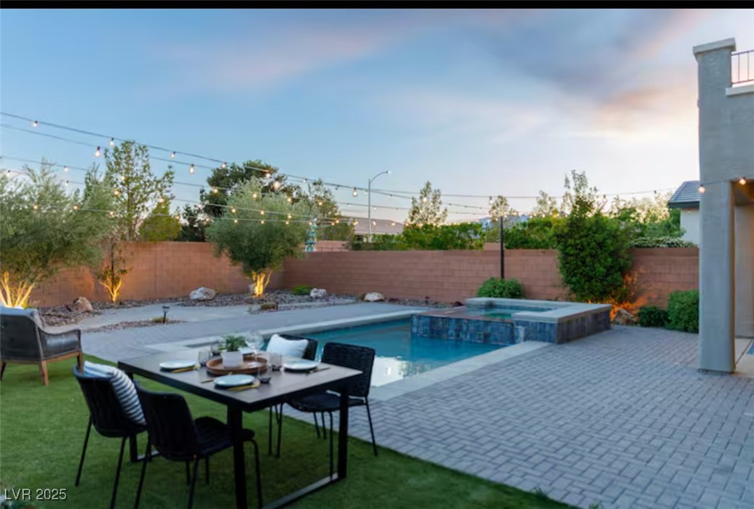 8631 Tortoise Canyon Court