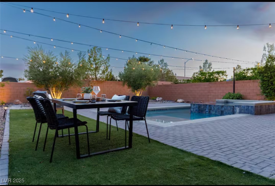 8631 Tortoise Canyon Court