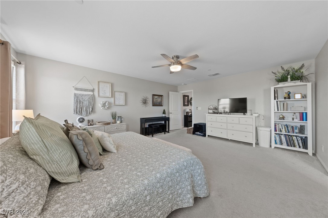 8422 Cabirolera Avenue