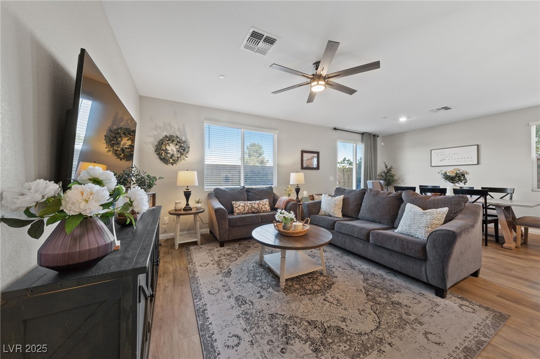 8422 Cabirolera Avenue