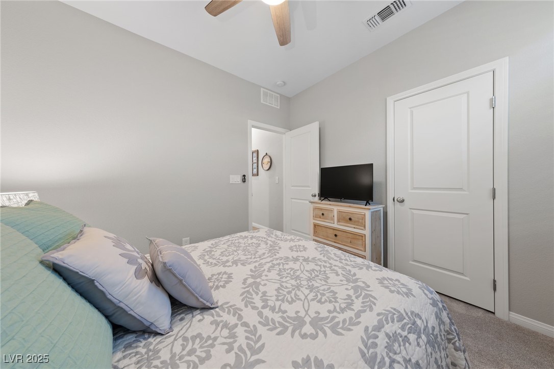 8422 Cabirolera Avenue