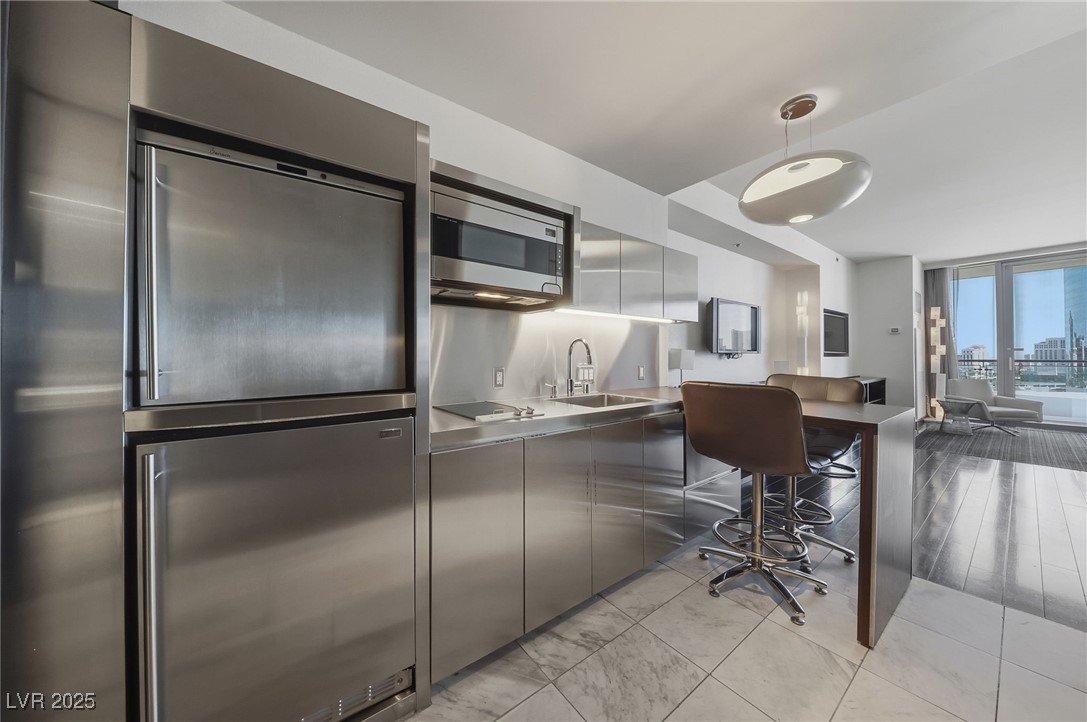 4381 West Flamingo Road 11308